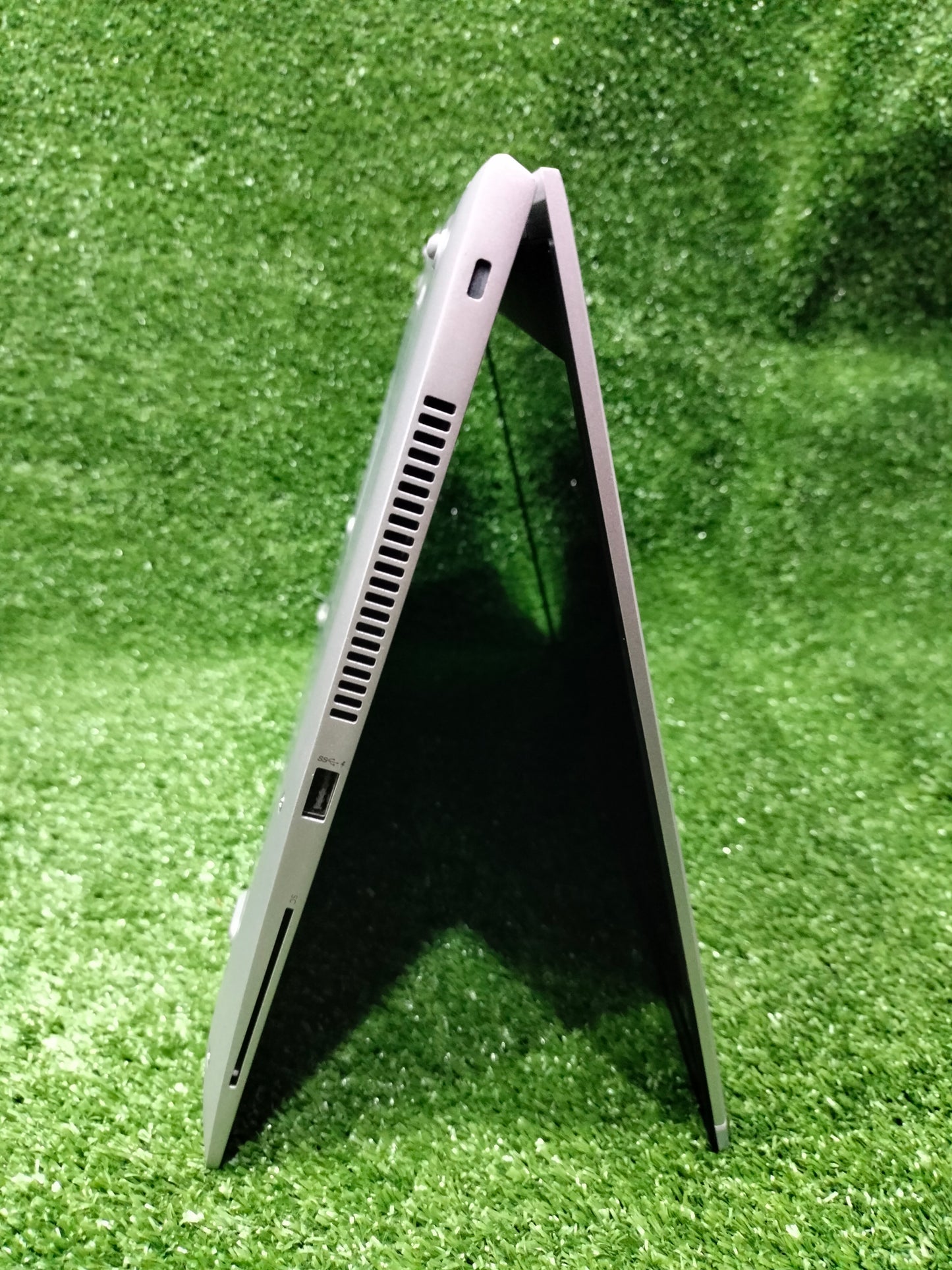 HP Elitebook 850 G6 Core i5 8th Gen, 16GB RAM, 256GB SSD, 15.6″ FHD IPS LED Windows 11 Pro Like A New Laptop